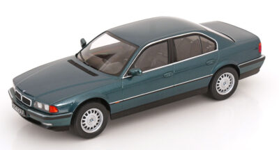 KK Scale BMW 740i E38 1/18