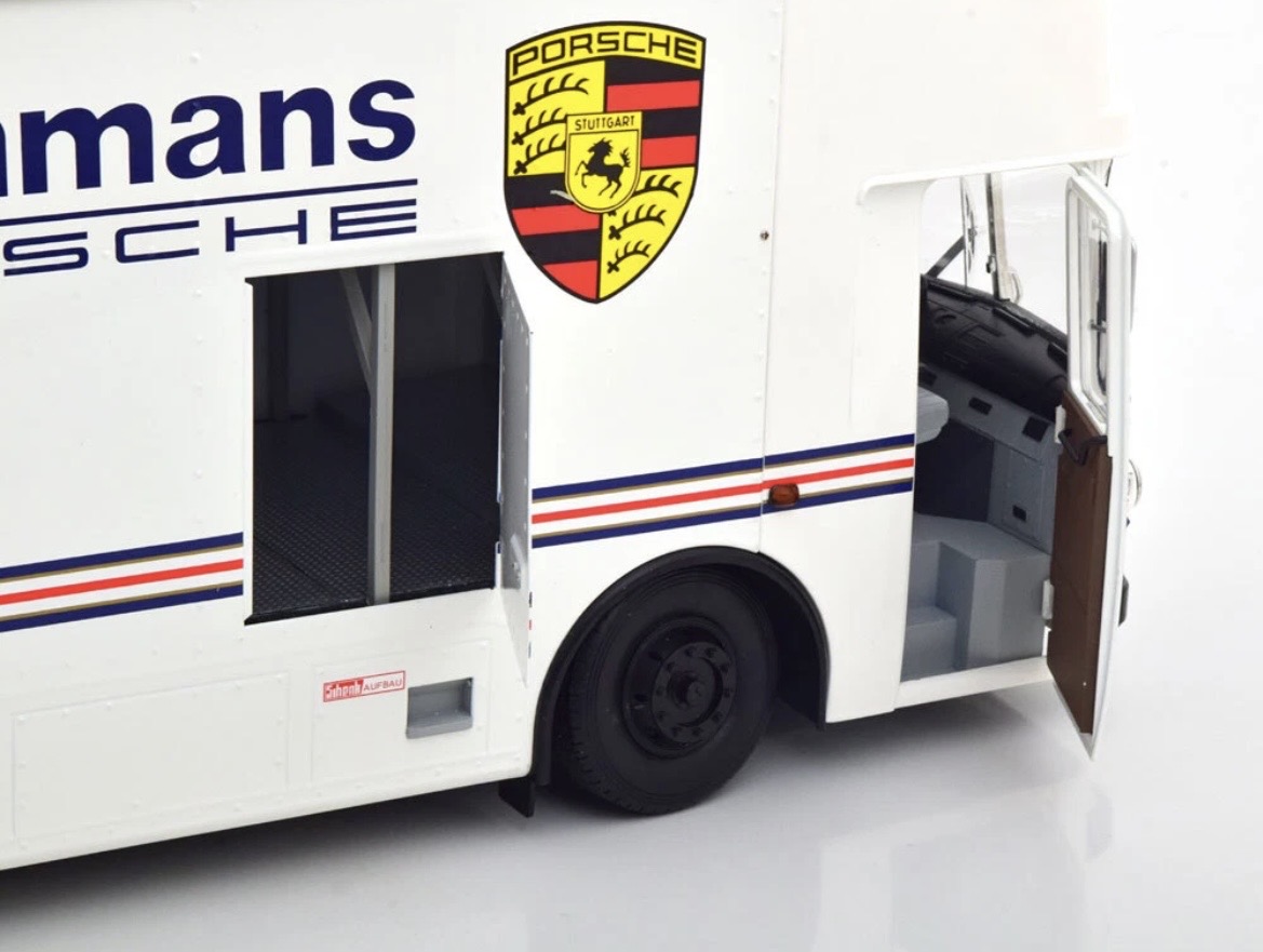 CMR Mercedes O317 Transporter Porsche Rothmans 1/18 czytaj opis - obrazek 7
