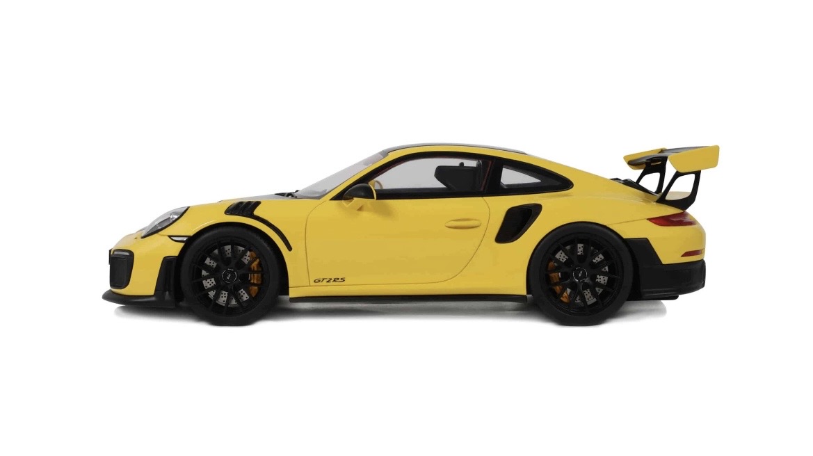 GT Spirit Porsche 911 /991.2/ GT2 RS skala 1/18 - obrazek 4